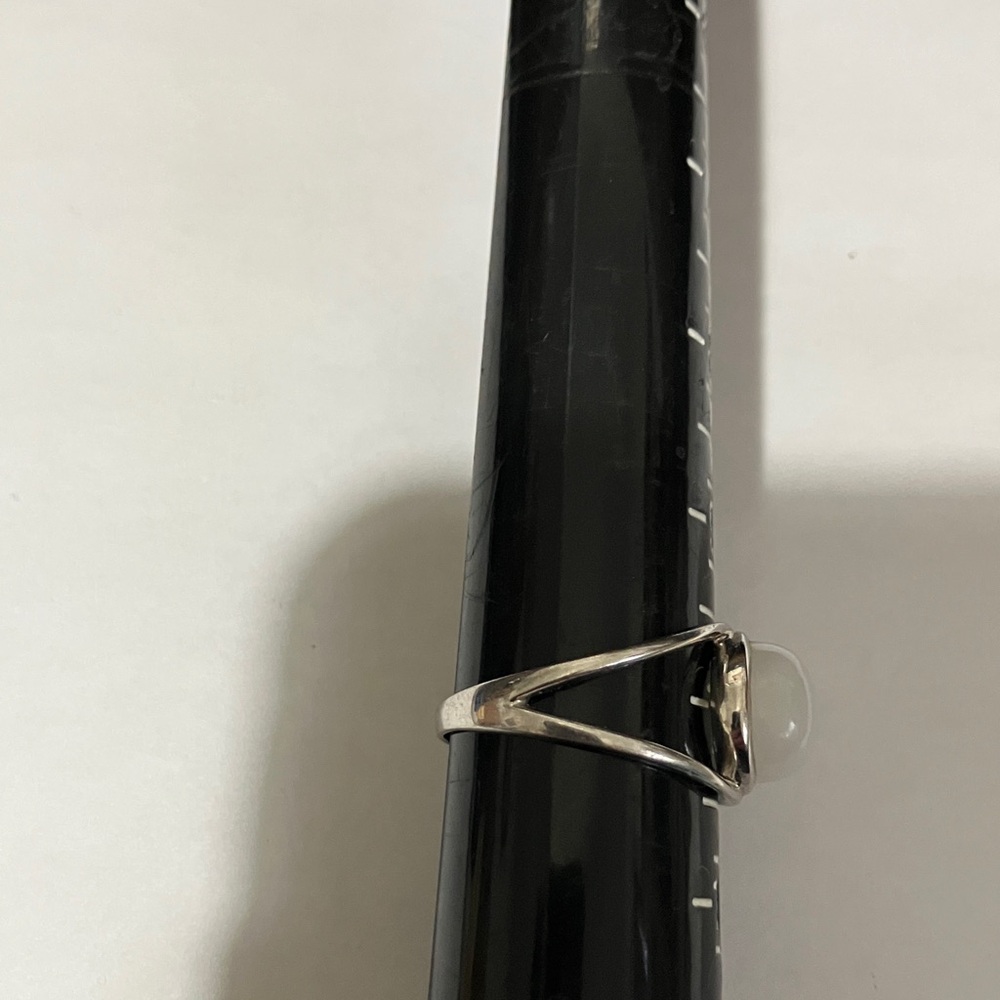 Sterling Silver Milky Quartz Ring Split Setting - image 4